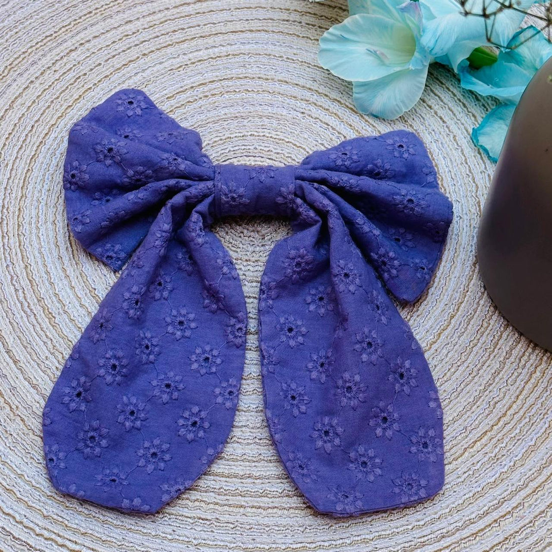 Iris Chikankari Bow Pin